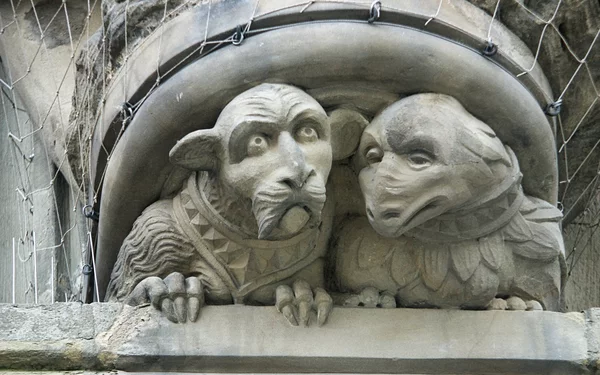 Steinfiguren an der St. Johanniskirche, Foto: B.Wachter