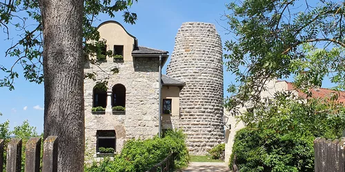 Eingang zur Burgruine Altmannstein, Foto: Markt Altmannstein