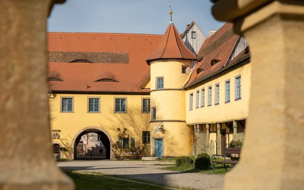 Schloss Adelsdorf, Foto: bilderbube