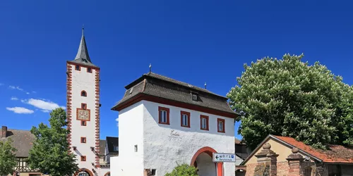 Oberes Tor und Oberer Torturm, Foto: Uwe Miethe, Lizenz: DB