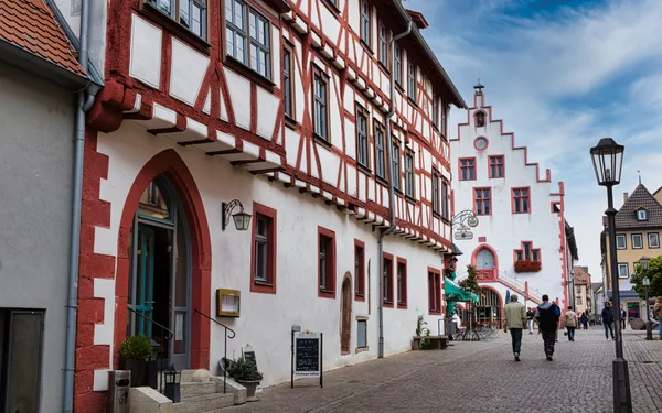 historische Rathaus Karlstadt, Foto: Stadt Karlstadt