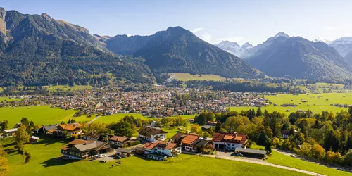 Blick-auf-Oberstdorf-(c)-Tourismus-Oberstdorf - Eren-Karaman