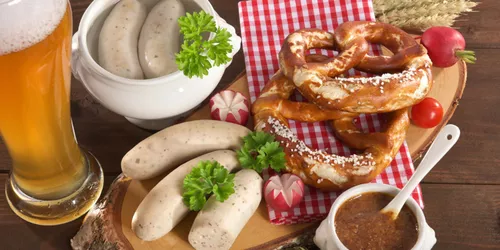 Brotzeit im Hofbräukeller München