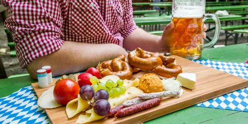 Uriger geht’s nicht: Der Staudinger Keller in Moosburg an der Isar